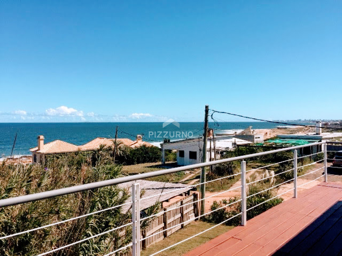 Casa Ref.218 - Casa en alquiler temporario en el chorro , muy linda vista al mar 