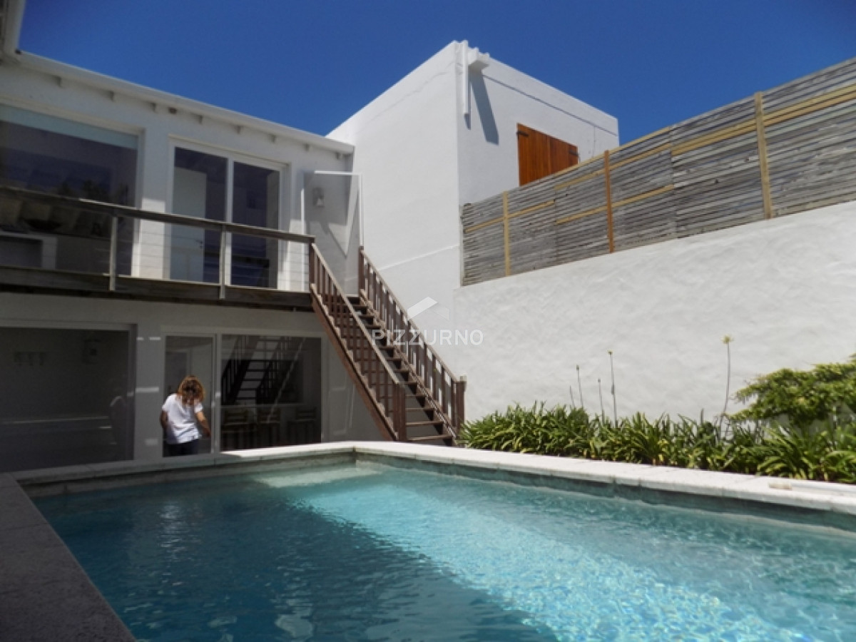 Casa Ref.246 - excelente vista al mar , con todas las comodidades .