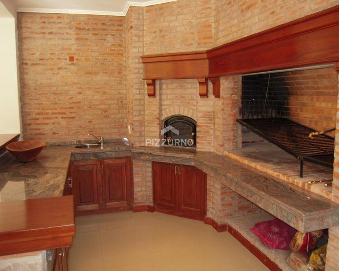Casa Ref.157 - Casa en alquiler temporario - PUNTA DEL ESTE, PLAYA BRAVA