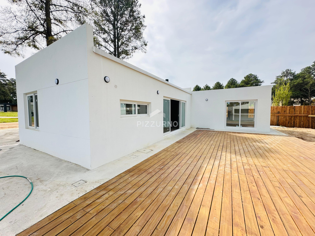 Casa Ref.1147 - Casa en venta a estrenar, Lussich, Punta Ballena 