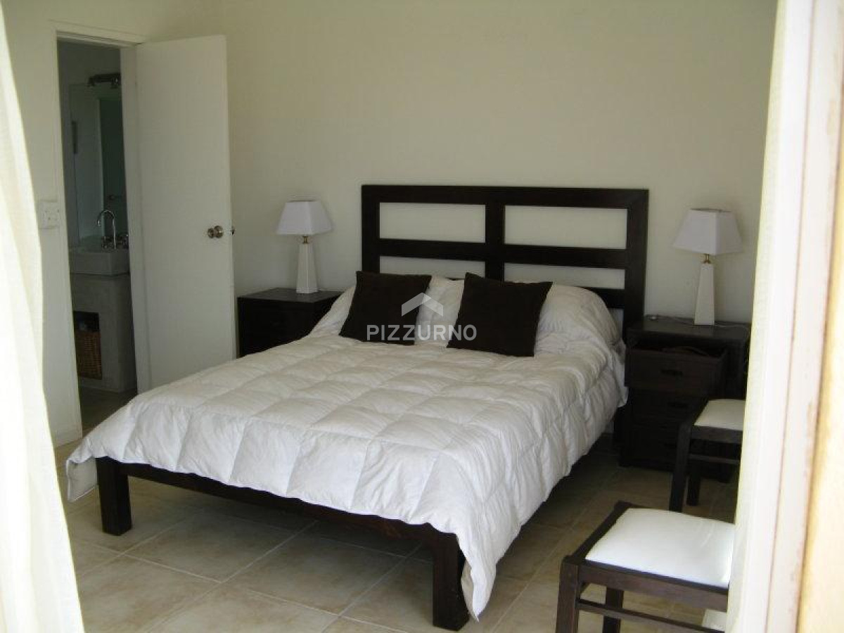 Casa Ref.220 - Casa en alquiler punta piedras con  excelente vista al mar 
