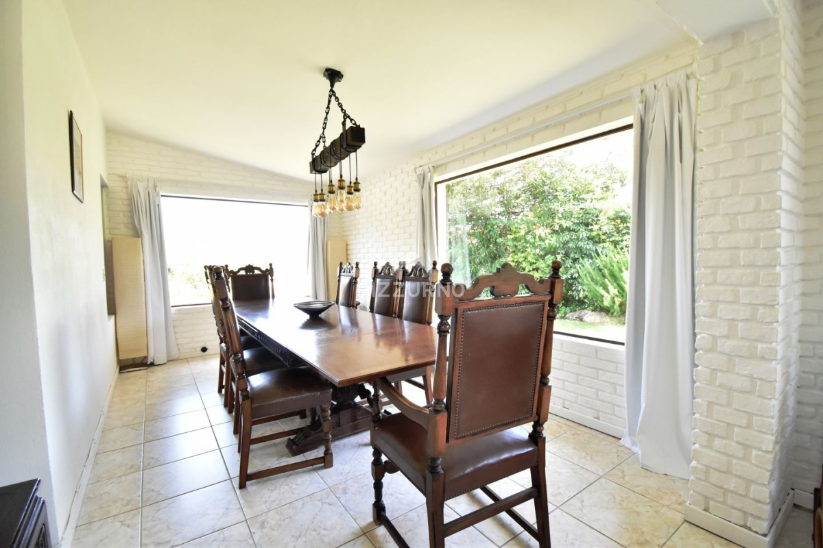 Casa Ref.672 - Alquiler de Casa 5 DORMITORIOS, Punta del Este