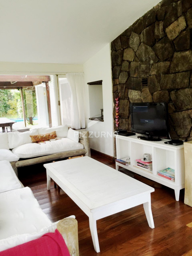 Casa Ref.151 - Casa en alquiler temporario - PUNTA DEL ESTE, PLAYA MANSA