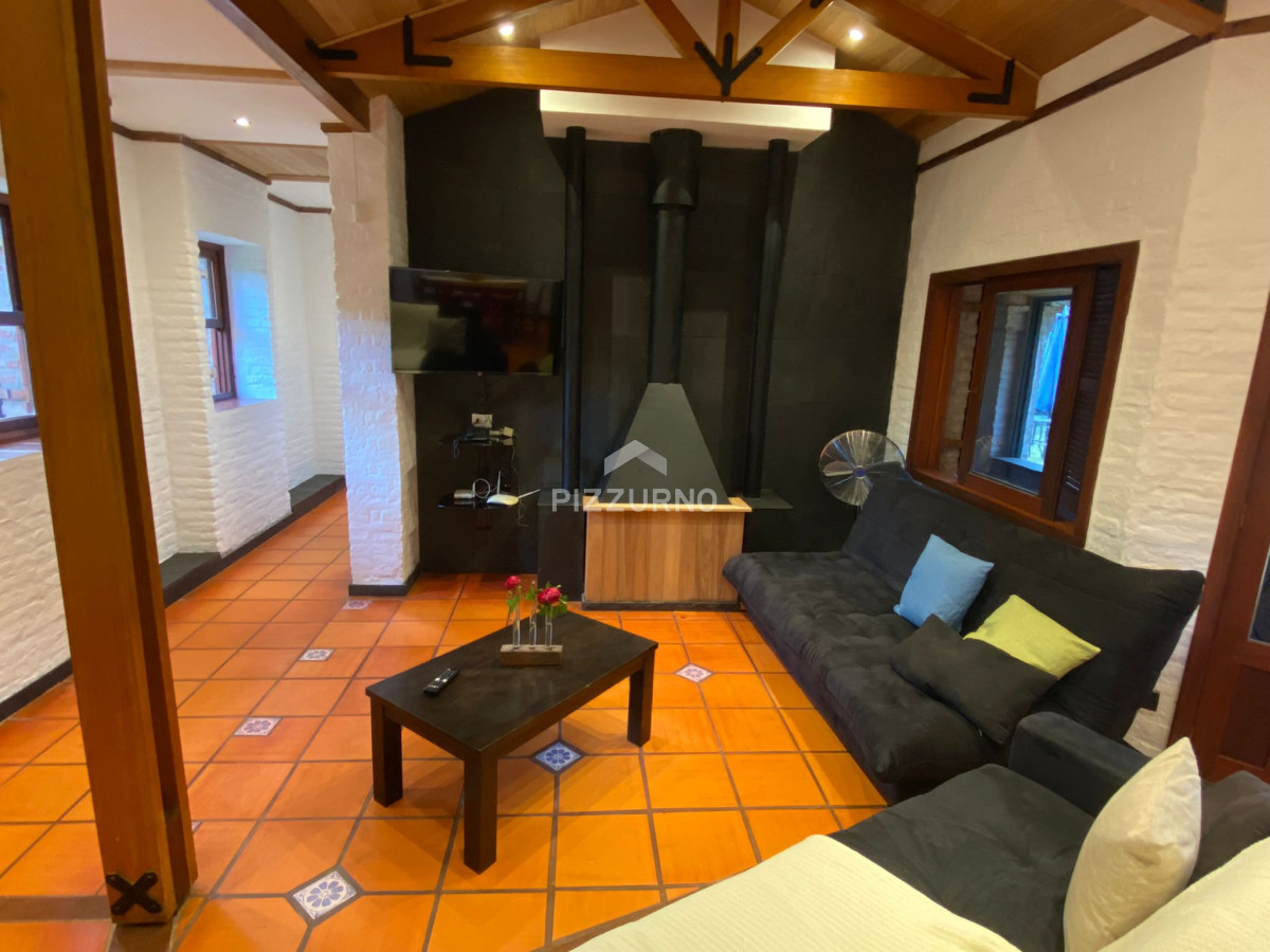 Casa Ref.689 - Casa en alquiler en Solanas