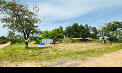 Terreno en venta Chacras del Pinar 1000m2