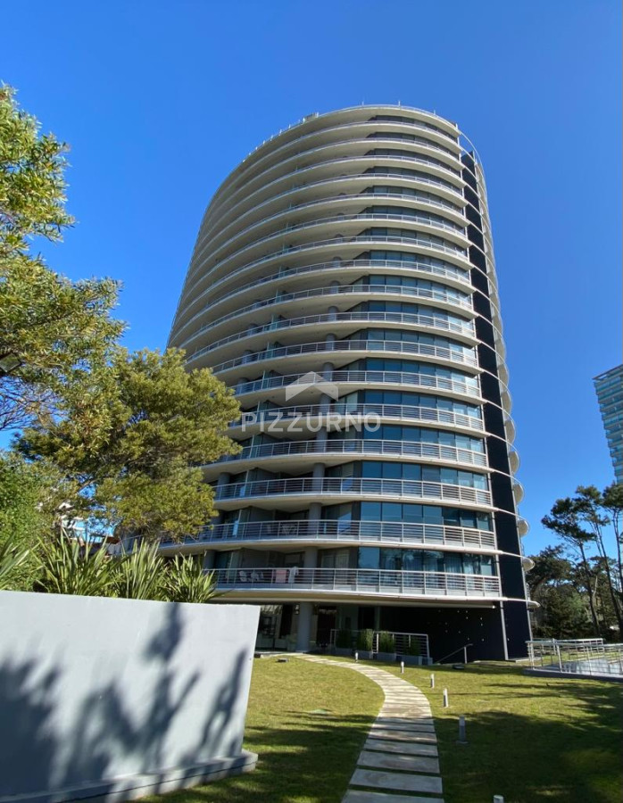 Apartamento Ref.783 - Alquiler 1 dormitorio y medio, punta del este