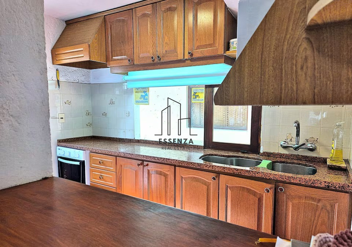 Casa ID.2 - Casa 3 dormitorios con piscina y barbacoa cercana al mar en Pinares 