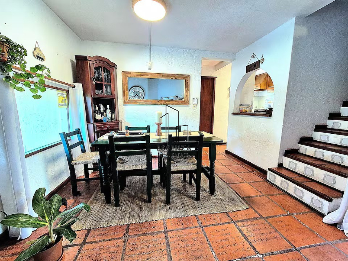 Casa ID.2 - Casa 3 dormitorios con piscina y barbacoa cercana al mar en Pinares 