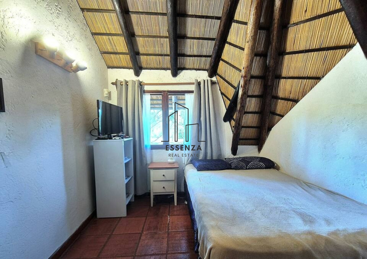 Casa ID.2 - Casa 3 dormitorios con piscina y barbacoa cercana al mar en Pinares 