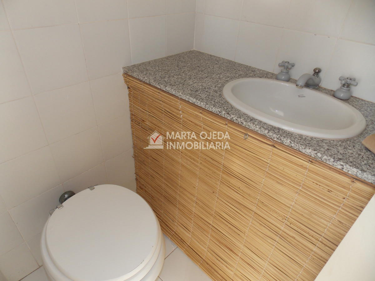 Local Comercial ID.41067 - IMPORTANTE LOCAL EN PENINSULA