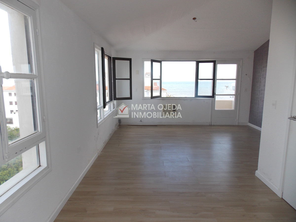 Local Comercial ID.41066 - LOCAL IDEAL PARA CONSULTORIO U OFICINA