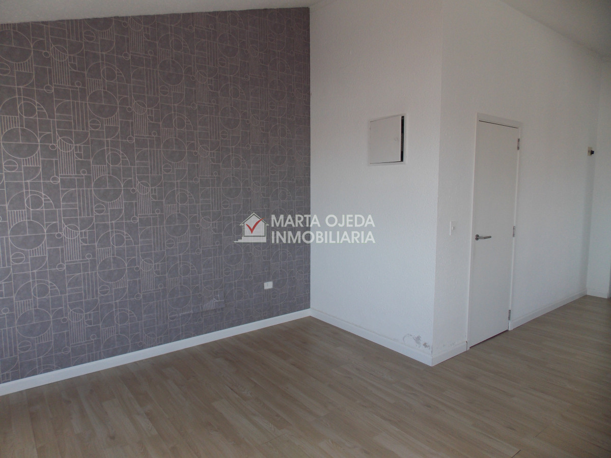 Local Comercial ID.41066 - LOCAL IDEAL PARA CONSULTORIO U OFICINA