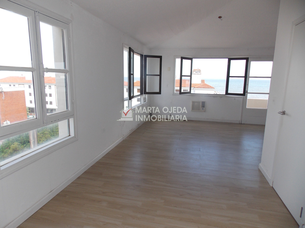 Local Comercial ID.41066 - LOCAL IDEAL PARA CONSULTORIO U OFICINA