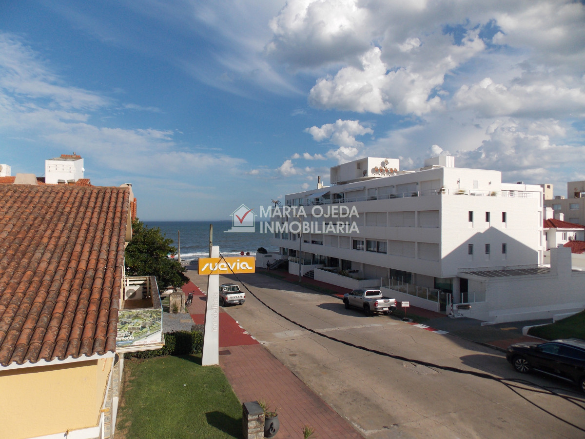 Local Comercial ID.41067 - IMPORTANTE LOCAL EN PENINSULA