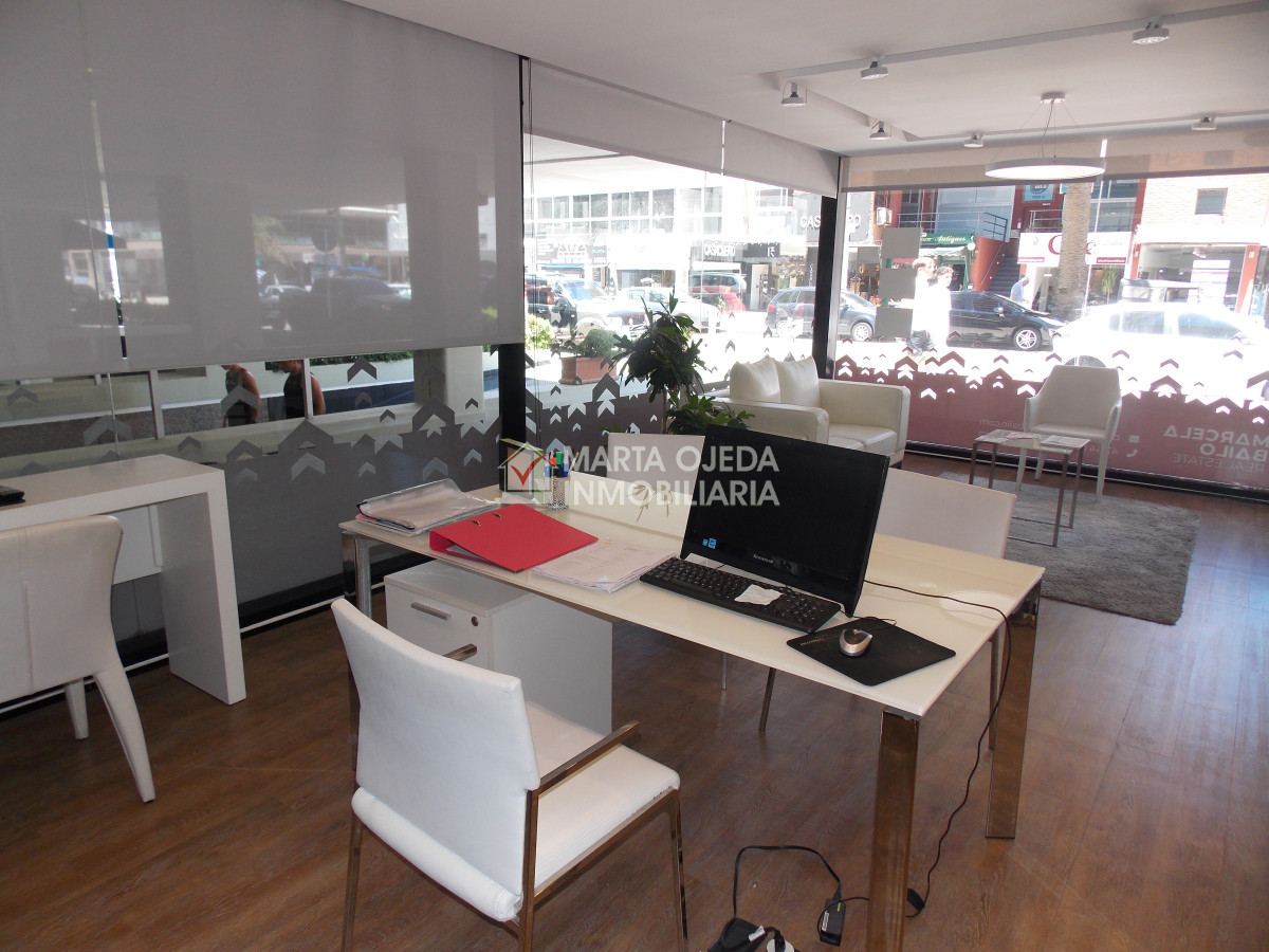 Local Comercial ID.41062 - Gran local comercial ubicado en zona estratégica en la PENÍNSULA de PUNTA del ESTE.