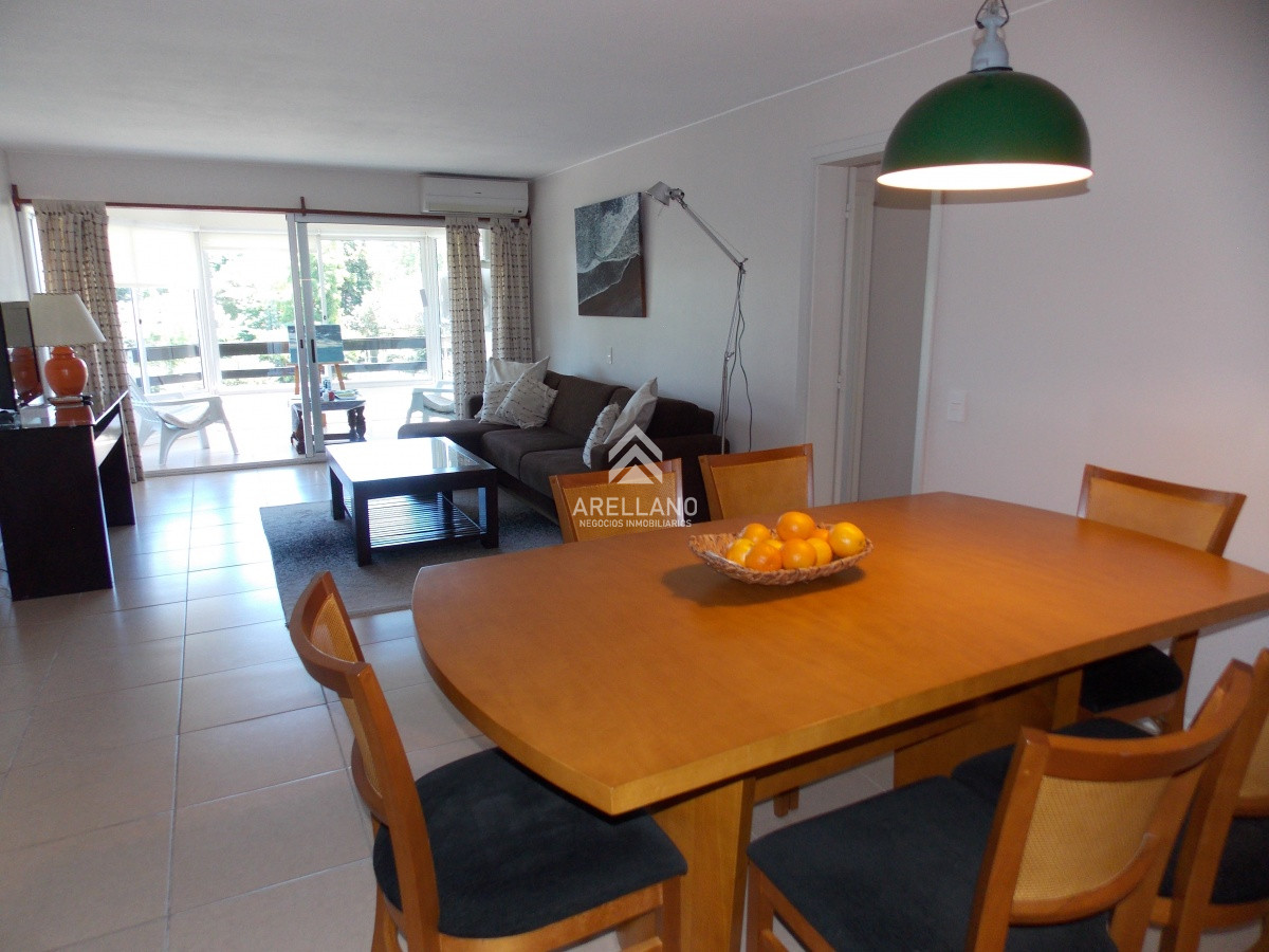 Apartamento ID.4470 - APARTAMENTO EN ROOSEVELT , RECICLADO