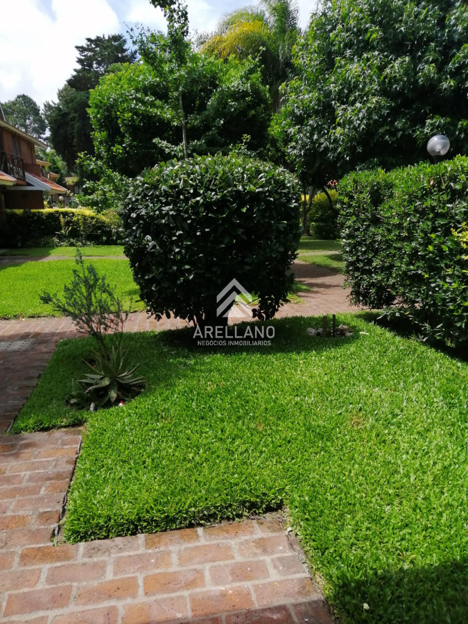 Apartamento ID.4647 - Venta duplex con parrillero 