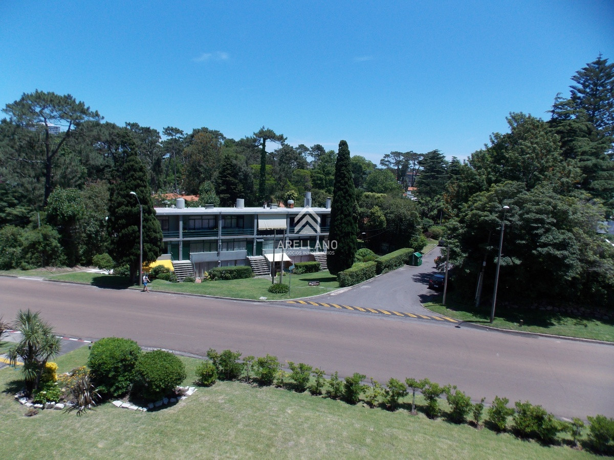 Apartamento ID.4470 - APARTAMENTO EN ROOSEVELT , RECICLADO
