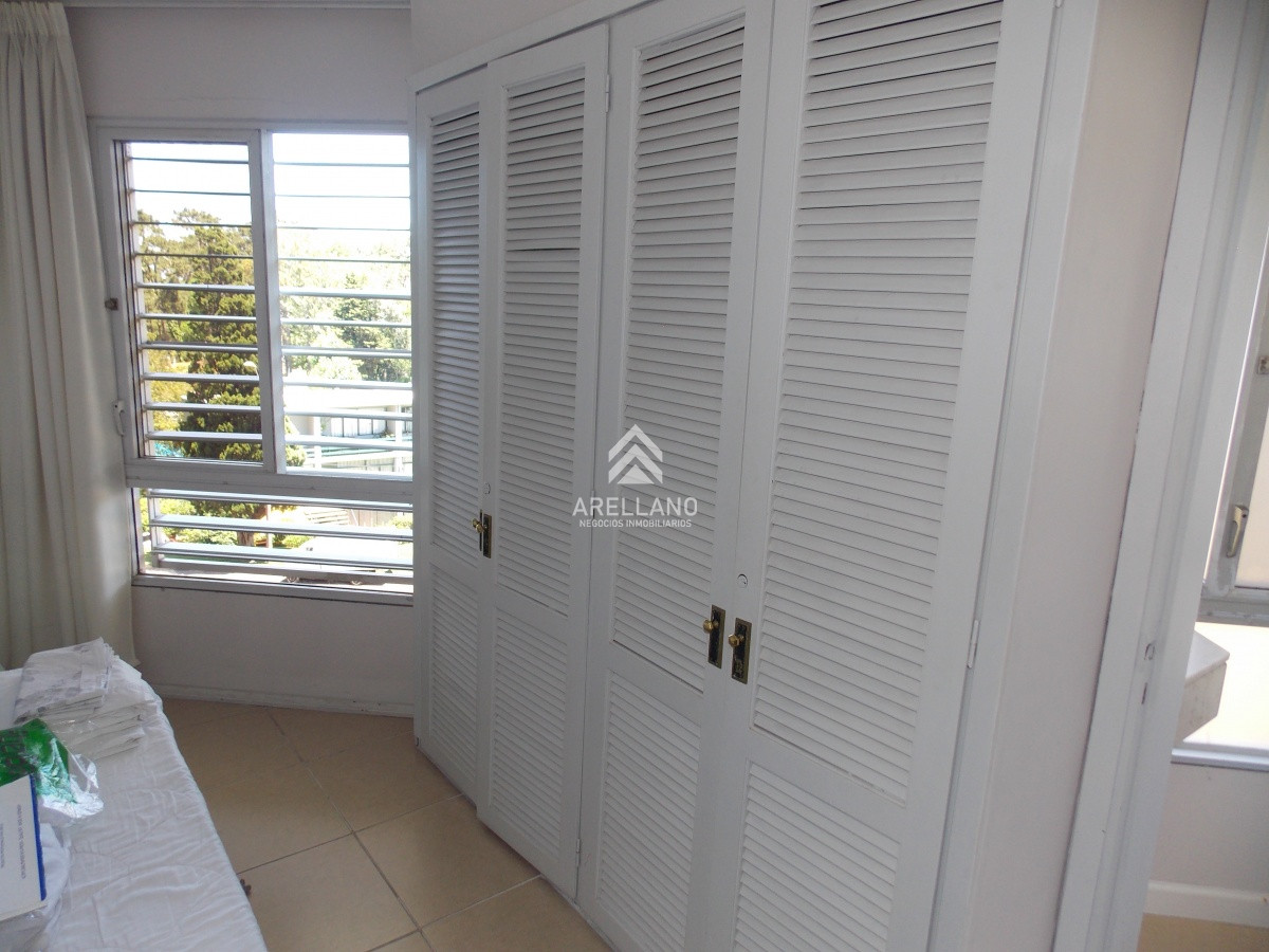 Apartamento ID.4470 - APARTAMENTO EN ROOSEVELT , RECICLADO