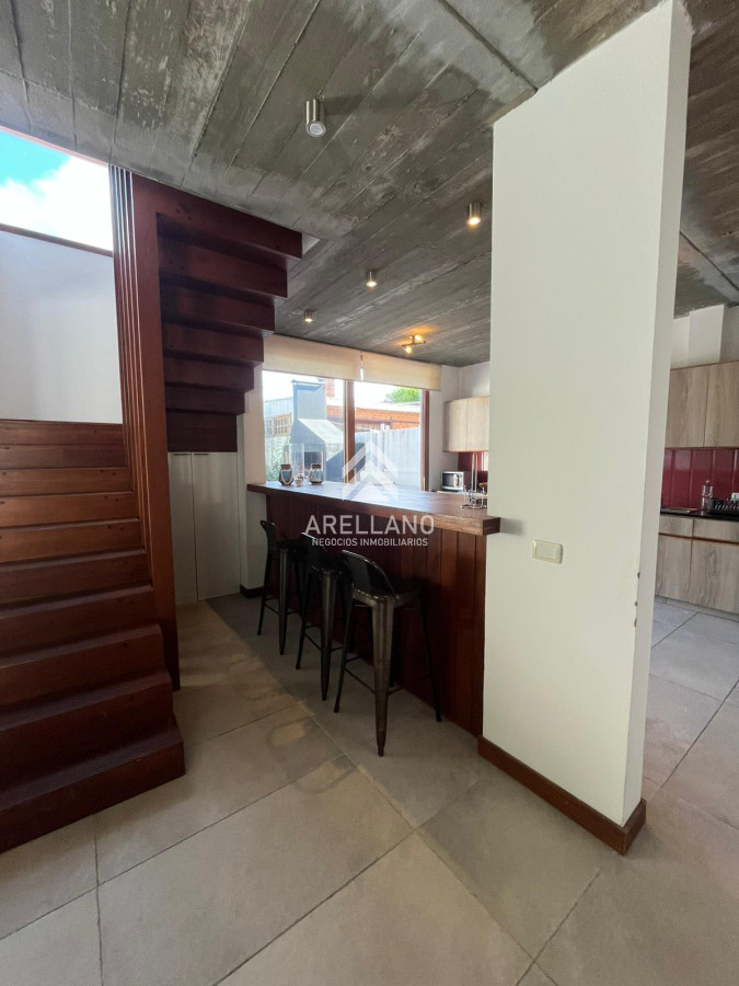 Casa ID.5047 - MANANTIALES A 2 CUADRAS DEL MAR