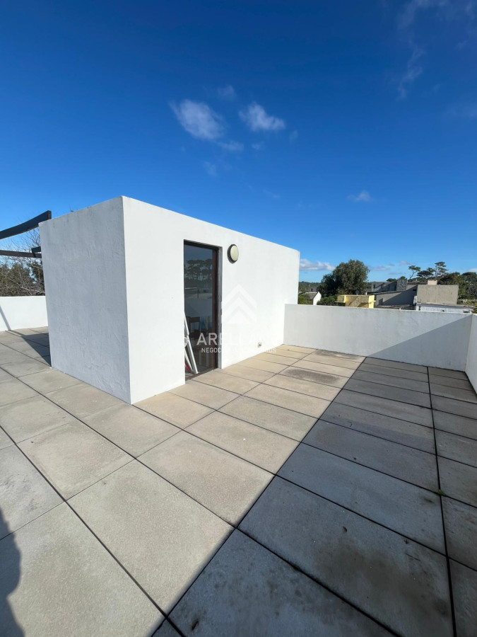 Casa ID.5047 - MANANTIALES A 2 CUADRAS DEL MAR