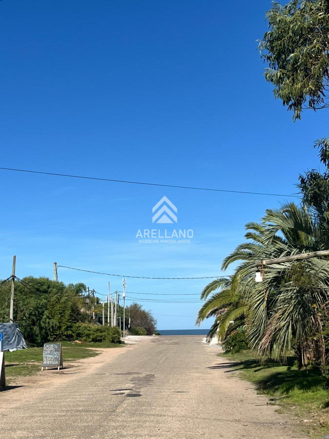 Casa ID.5047 - MANANTIALES A 2 CUADRAS DEL MAR