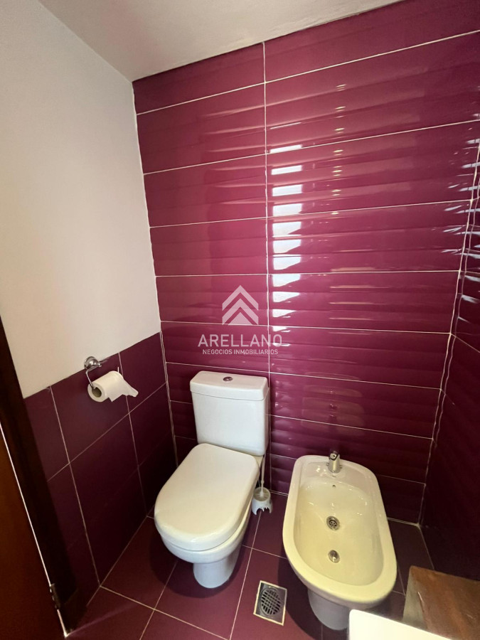 Casa ID.5047 - MANANTIALES A 2 CUADRAS DEL MAR