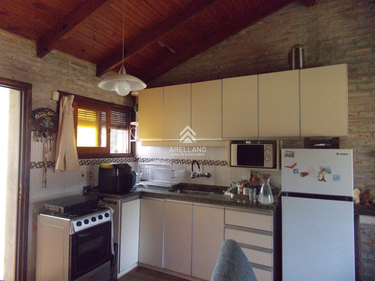Casa ID.6088 - Venta casa 2 dormitorios Reciclada