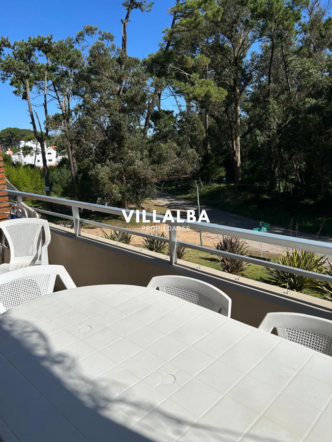 Apartamento ID.3914 - RINCON DEL INDIO - Duplex con parrilla propia