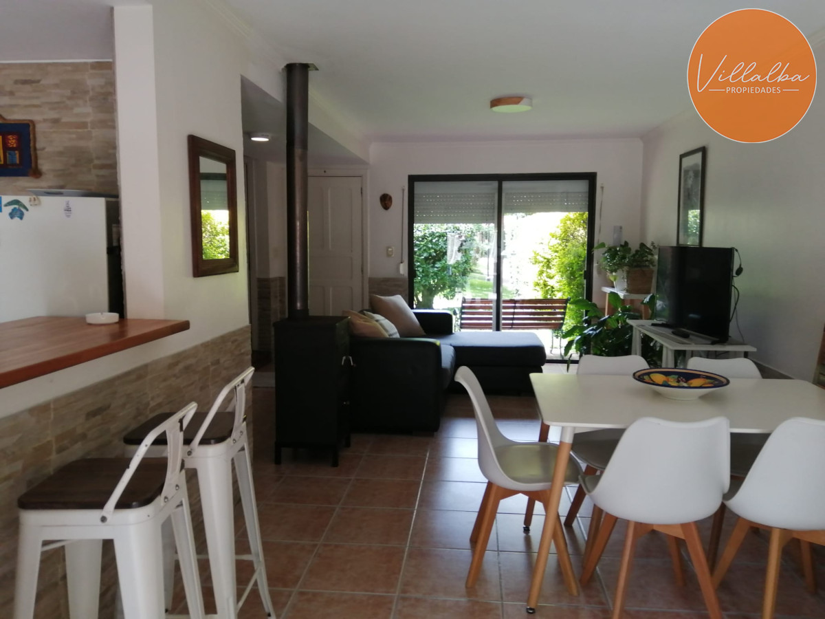 Apartamento ID.3714 - IMPERDIBLE!!! C PARRILLERO PROPIO DUPLEX TIPO CASA ZONA CANTEGRIL