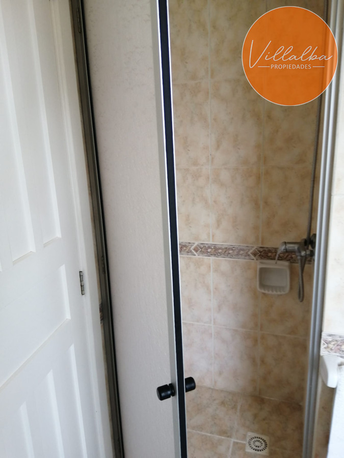 Apartamento ID.3714 - IMPERDIBLE!!! C PARRILLERO PROPIO DUPLEX TIPO CASA ZONA CANTEGRIL