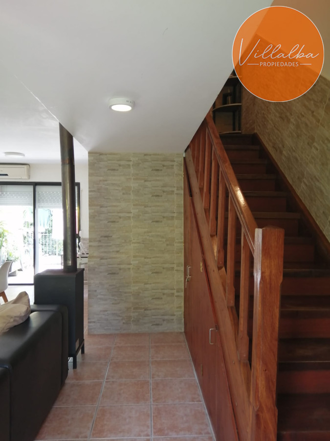 Apartamento ID.3714 - IMPERDIBLE!!! C PARRILLERO PROPIO DUPLEX TIPO CASA ZONA CANTEGRIL