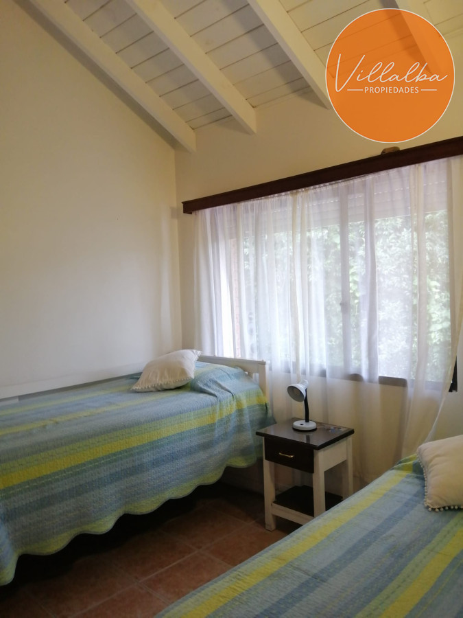 Apartamento ID.3714 - IMPERDIBLE!!! C PARRILLERO PROPIO DUPLEX TIPO CASA ZONA CANTEGRIL