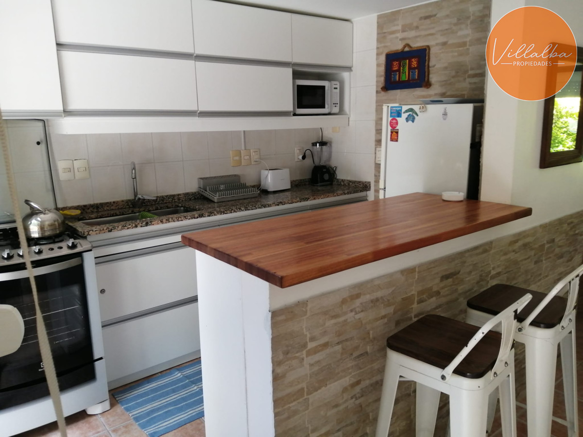 Apartamento ID.3714 - IMPERDIBLE!!! C PARRILLERO PROPIO DUPLEX TIPO CASA ZONA CANTEGRIL