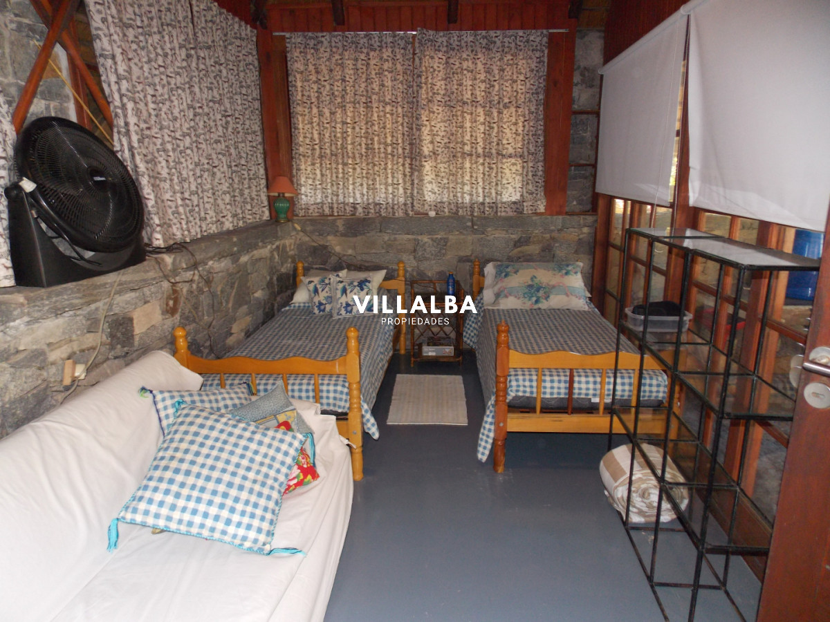 Apartamento ID.4008 - MANSA -PINARES PARADA 32 A 200METROS DE LA RAMBLA