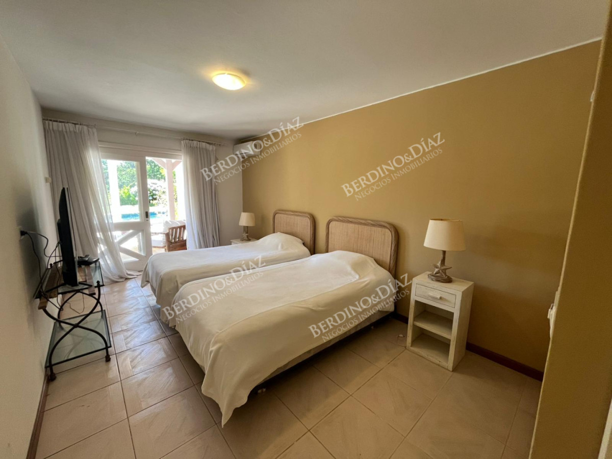 Casa ID.3139 - CASA EN EL GOLF LINDERA AL GREEN