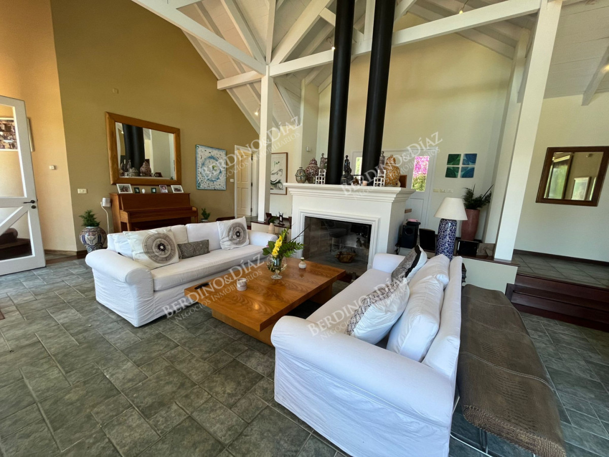 Casa ID.3139 - CASA EN EL GOLF LINDERA AL GREEN