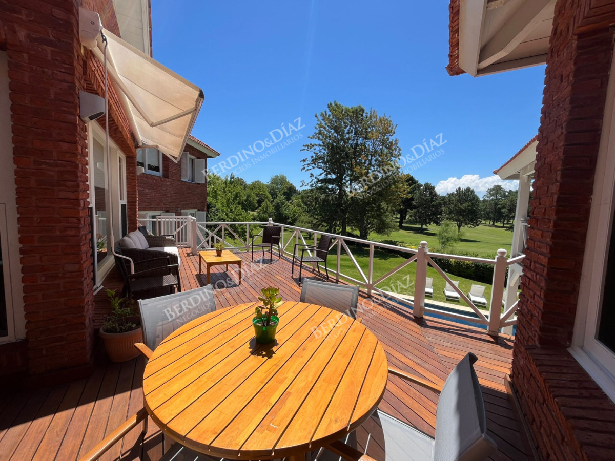 Casa ID.3139 - CASA EN EL GOLF LINDERA AL GREEN