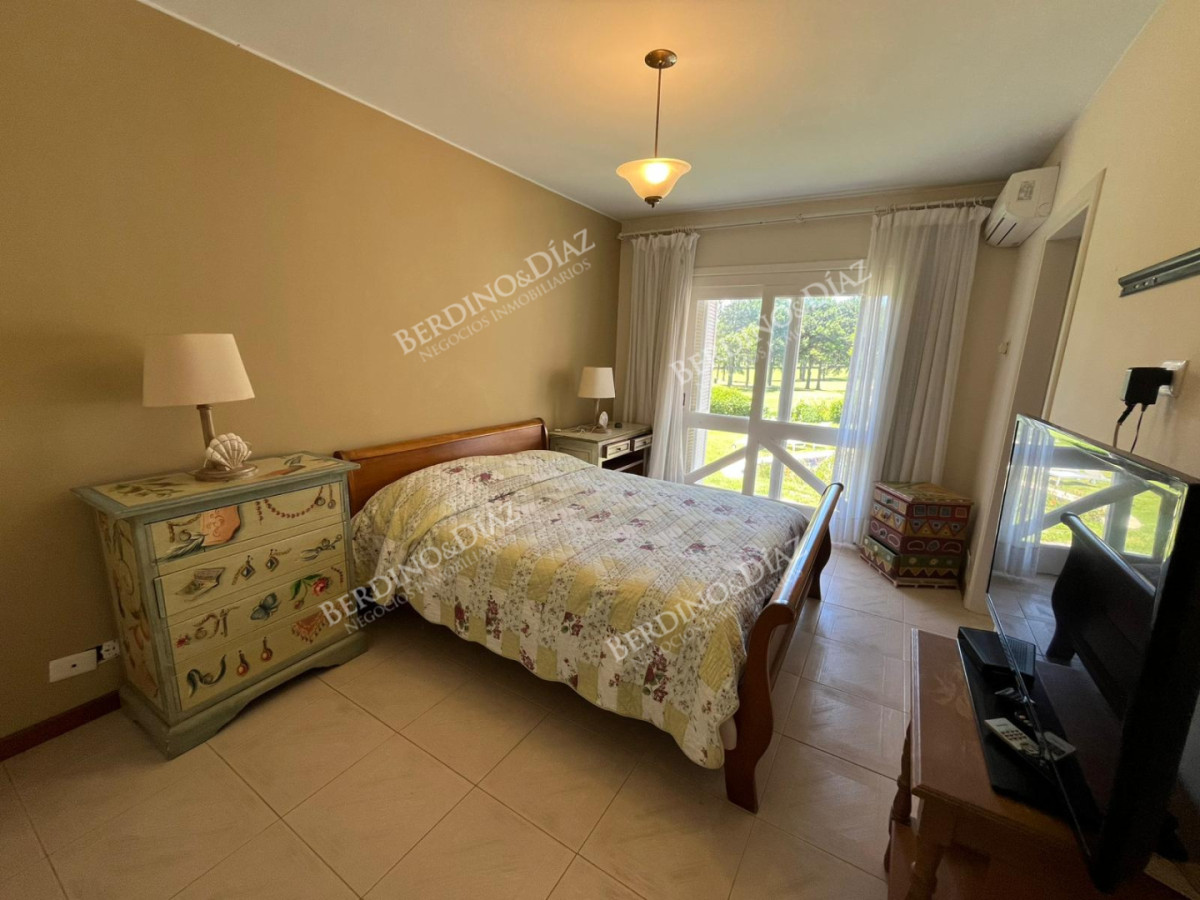 Casa ID.3139 - CASA EN EL GOLF LINDERA AL GREEN