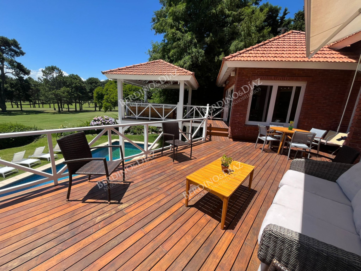 Casa ID.3139 - CASA EN EL GOLF LINDERA AL GREEN