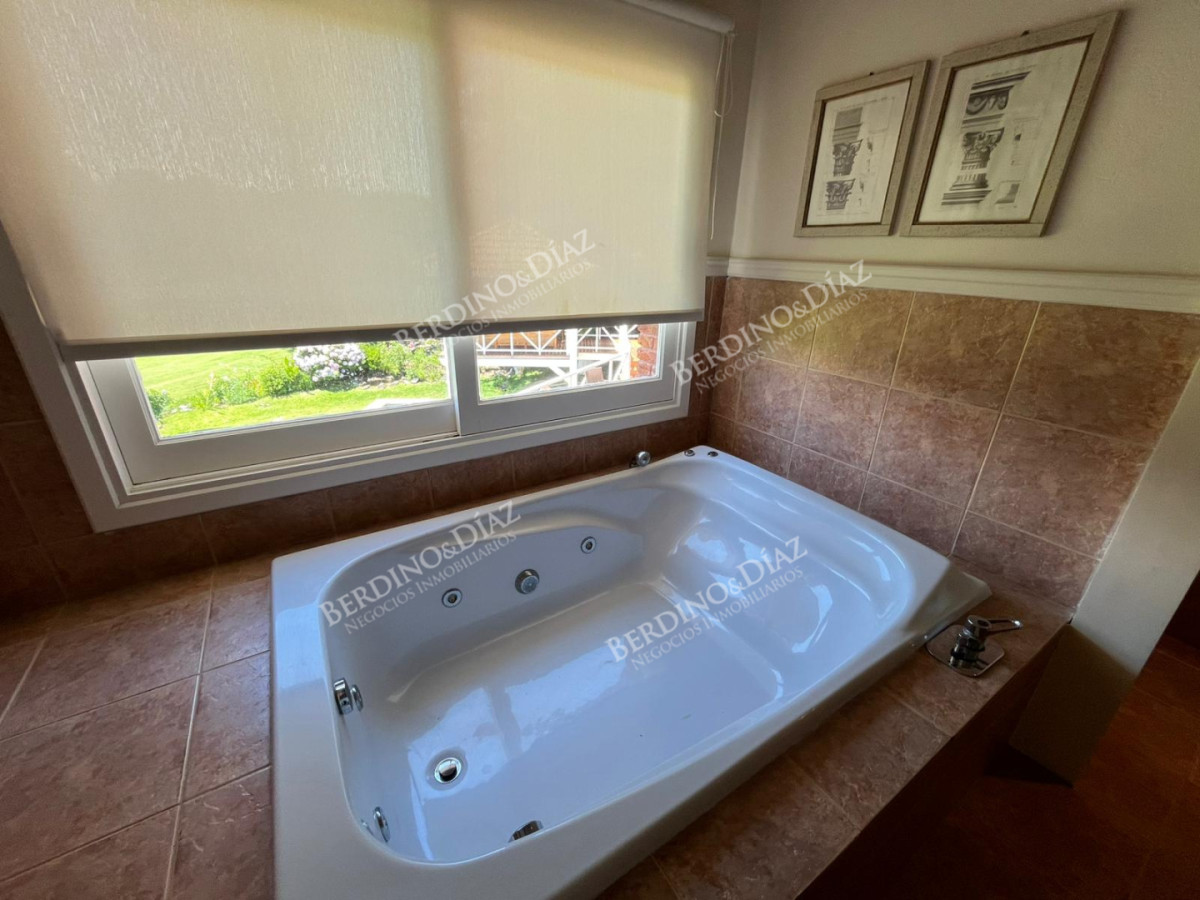 Casa ID.3139 - CASA EN EL GOLF LINDERA AL GREEN