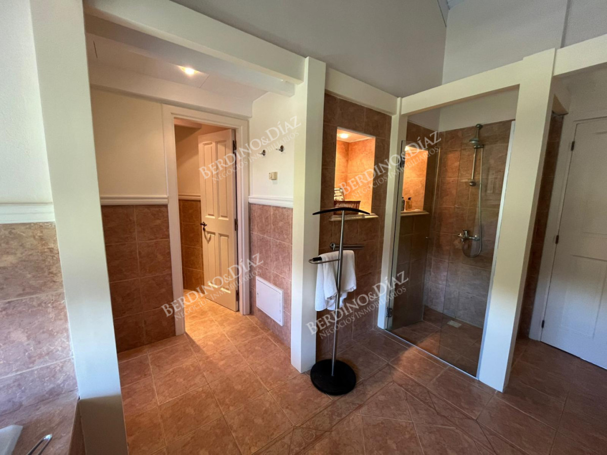 Casa ID.3139 - CASA EN EL GOLF LINDERA AL GREEN