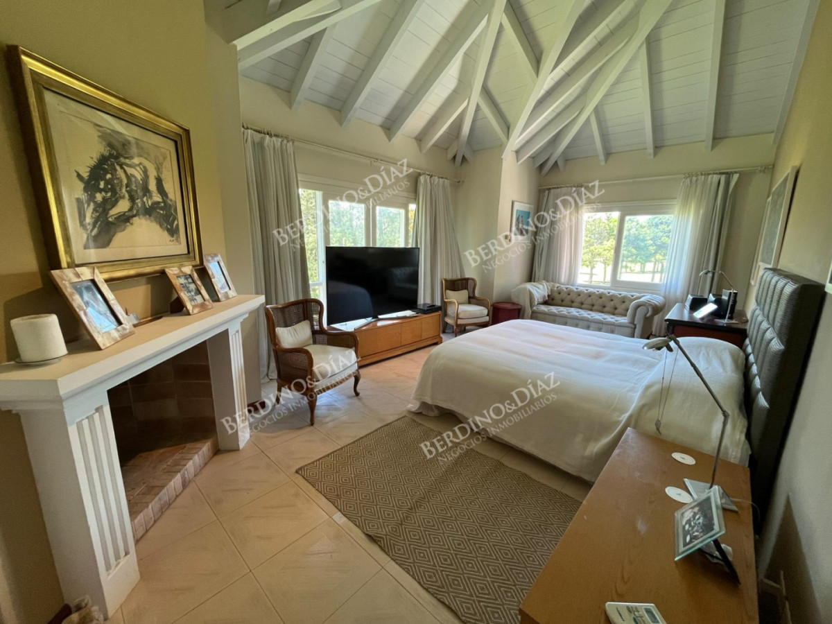 Casa ID.3139 - CASA EN EL GOLF LINDERA AL GREEN