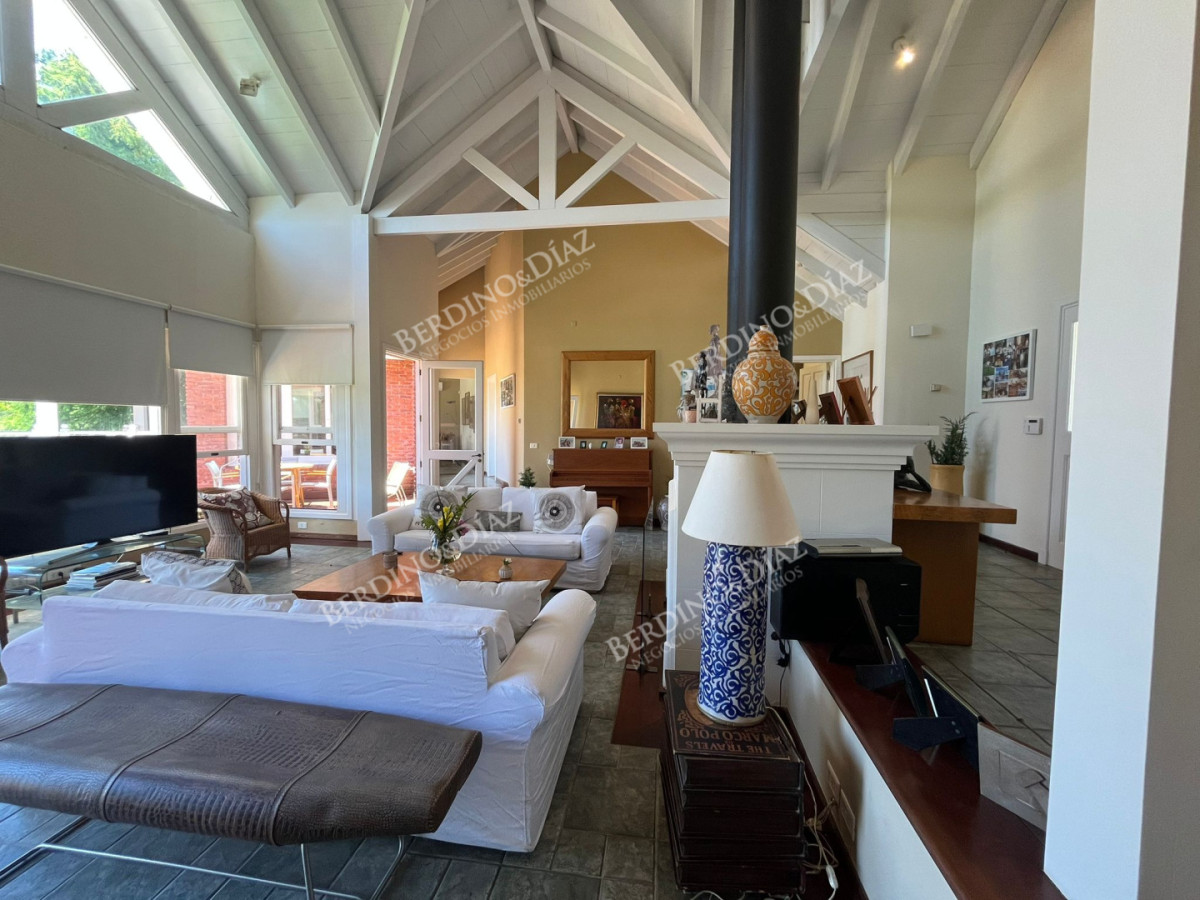 Casa ID.3139 - CASA EN EL GOLF LINDERA AL GREEN