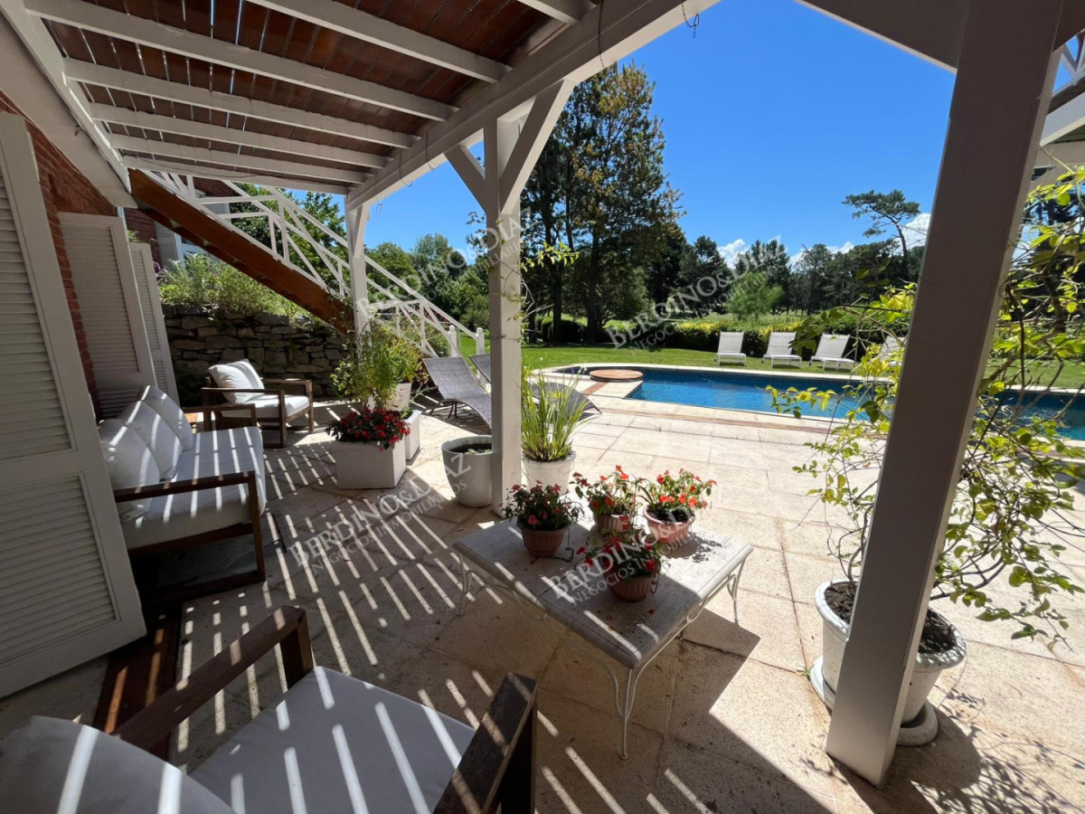 Casa ID.3139 - CASA EN EL GOLF LINDERA AL GREEN