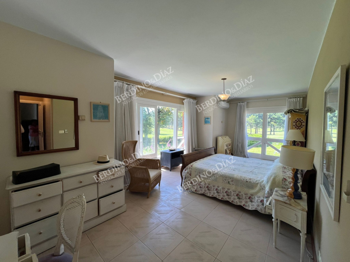 Casa ID.3139 - CASA EN EL GOLF LINDERA AL GREEN
