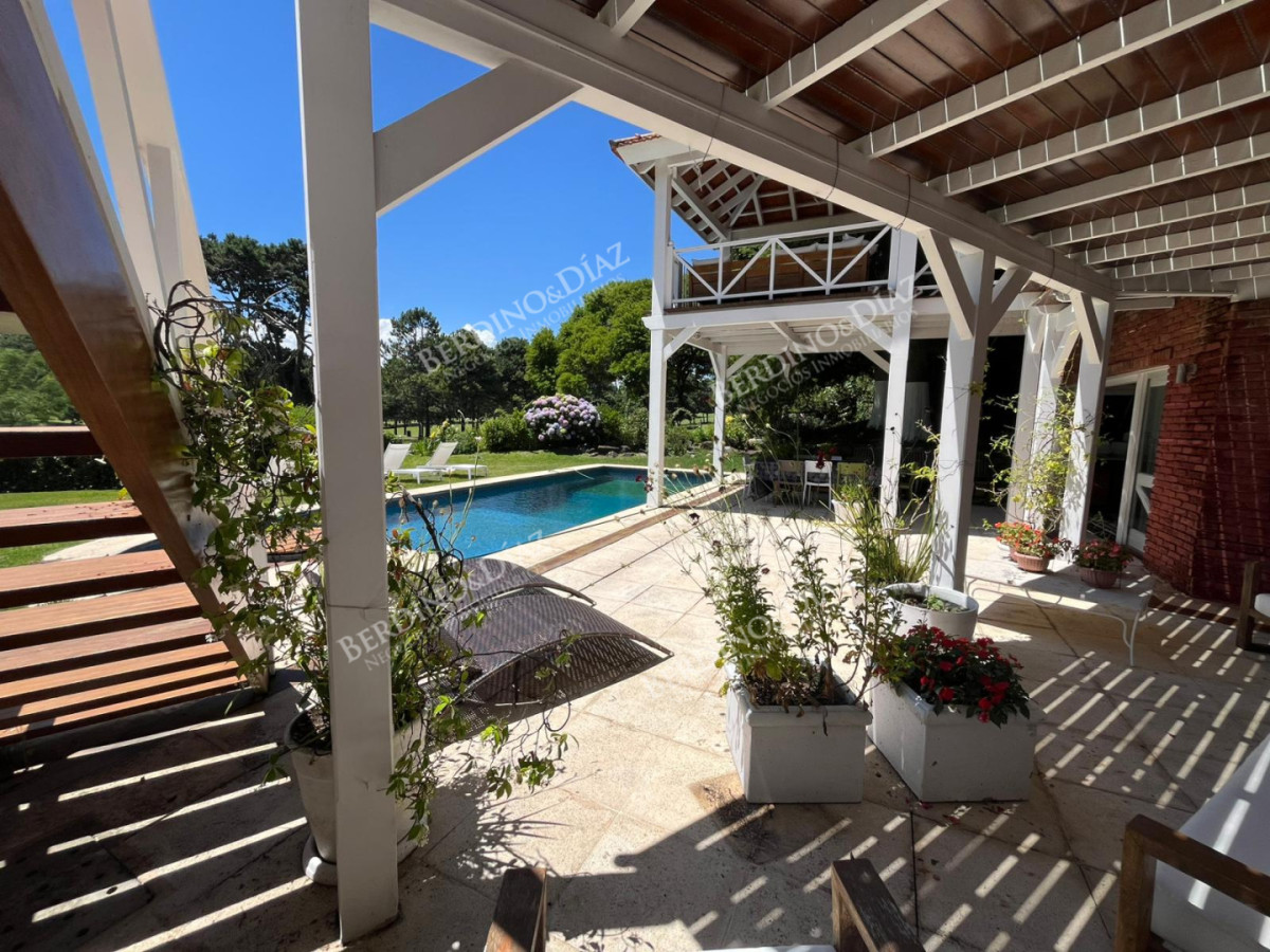 Casa ID.3139 - CASA EN EL GOLF LINDERA AL GREEN