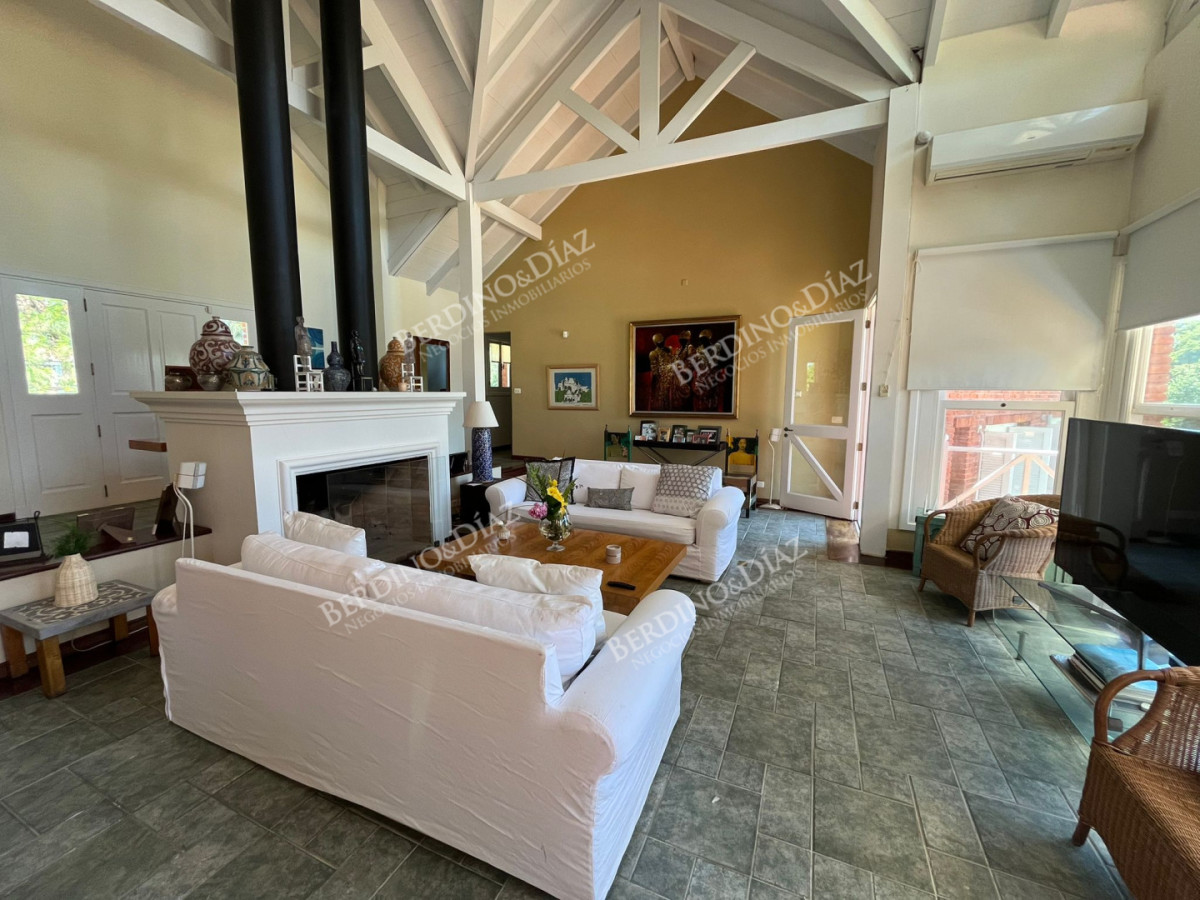 Casa ID.3139 - CASA EN EL GOLF LINDERA AL GREEN