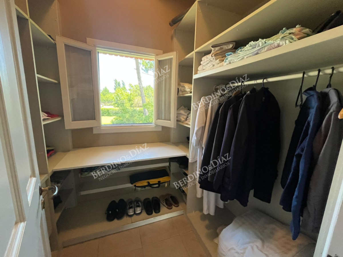 Casa ID.3139 - CASA EN EL GOLF LINDERA AL GREEN
