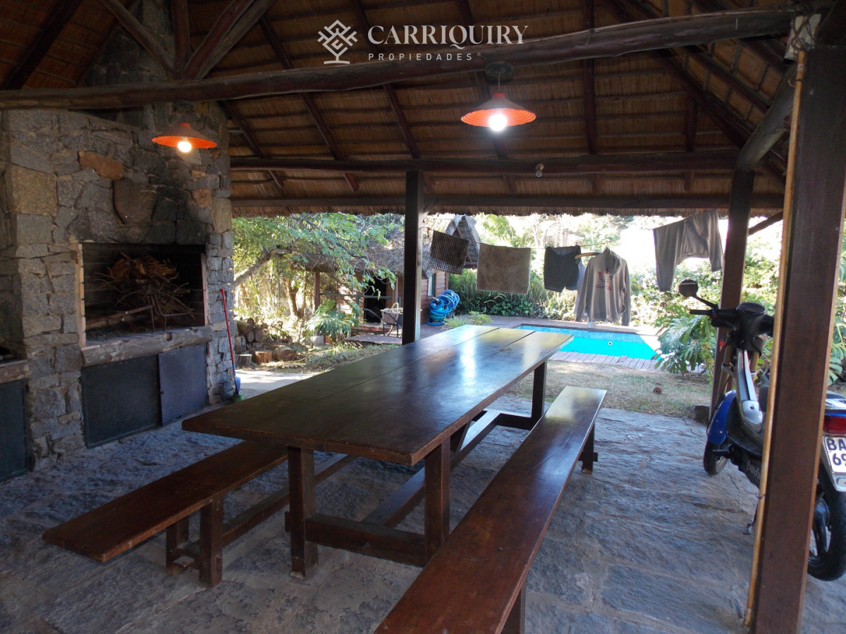 Casa ID.9951 - MANSA -PINARES PARADA 32 A 200 METROS DE LA RAMBLA